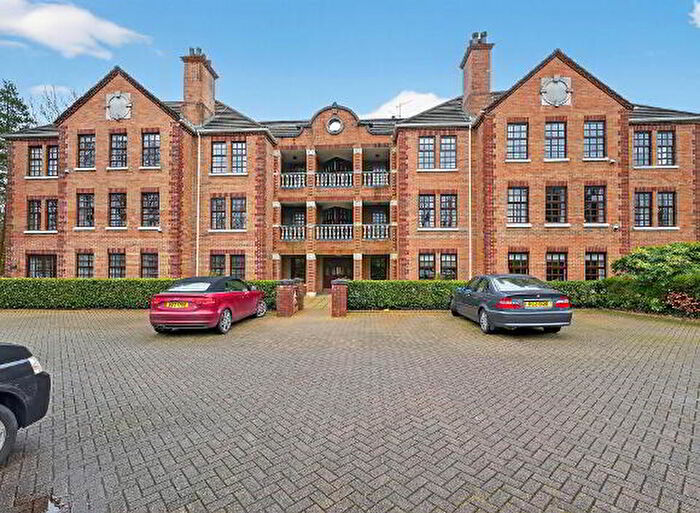 2 Bedroom Apartments For Sale In Broomhill Manor, Belfast, BT9