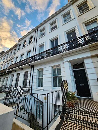 1 Bedroom Flat To Rent In Vernon Terrace, Brighton, BN1