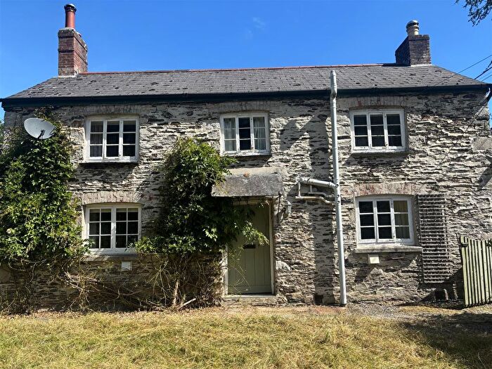 2 Bedroom Detached House To Rent In Bridge Road, Saltash, PL12