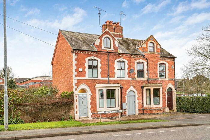 3 Bedroom Semi-Detached House For Sale In Astbury Terrace, Daventry, NN11