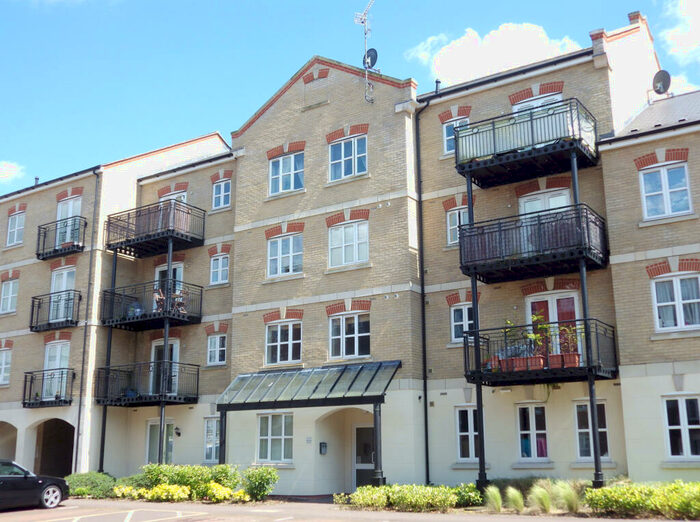 2 Bedroom Apartment To Rent In Masters House, Aylesbury, Buckinghamshire, HP21