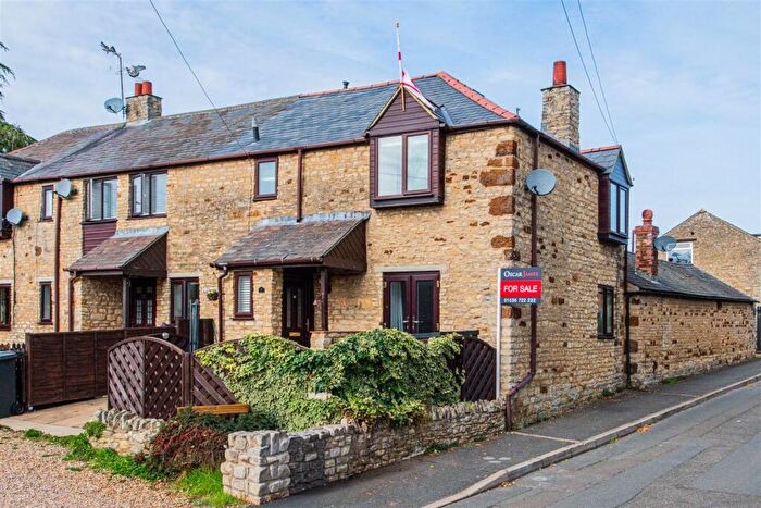 2 Bedroom End Of Terrace House For Sale In Wold Road, Burton Latimer, NN15