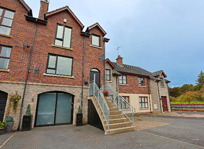 4 Bedroom Mid TownHouse For Sale In Glebe Hill Manor, Craigavon, BT62
