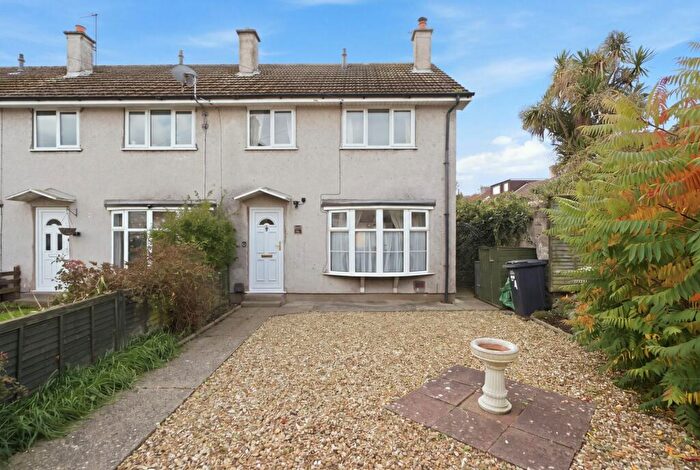 3 Bedroom Terraced House For Sale In Simons Mews, Weston-Super-Mare, - No Onward Chain, BS23