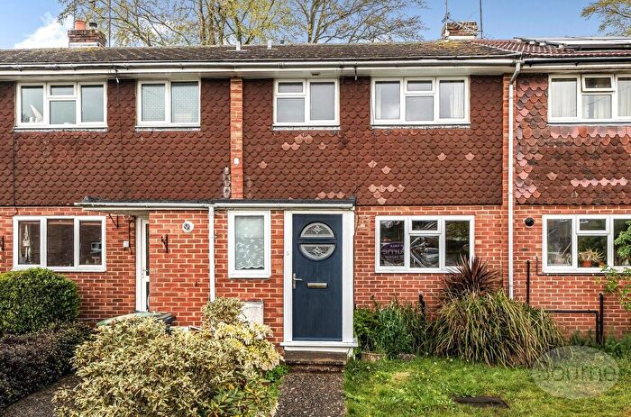 3 Bedroom Terraced House For Sale In Torberry Drive, Petersfield, Hampshire, GU31