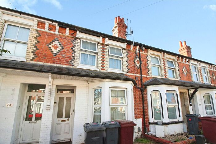 2 Bedroom Terraced House For Sale In Curzon Street, Reading, RG30