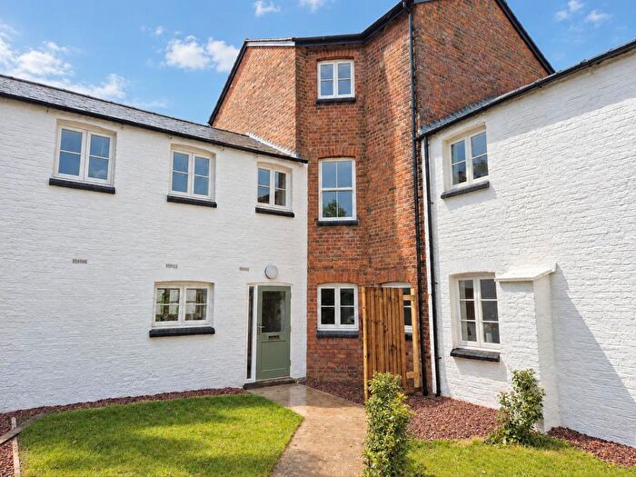 2 Bedroom Flat For Sale In Kington Road, Weobley, Hereford, HR4