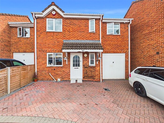 4 Bedroom Detached House For Sale In Billingham Close, Gloucester, Gloucestershire, GL4