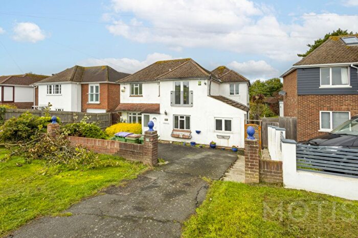 4 Bedroom Terraced House To Rent In Wear Bay Road, Folkestone, CT19