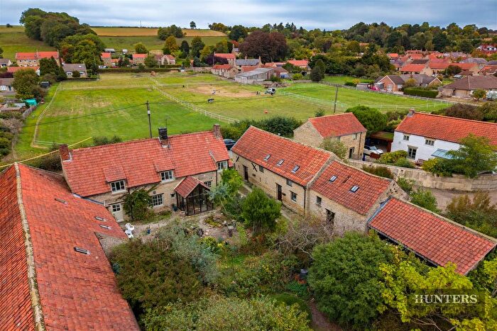 4 Bedroom Cottage For Sale In West Lane, Snainton, Scarborough, YO13