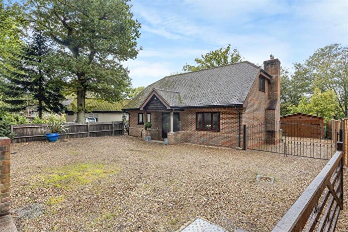 3 Bedroom Detached House For Sale In Beechwood Drive, Culverstone, DA13