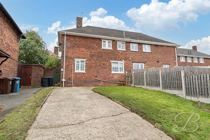 3 Bedroom Semi-Detached House For Sale In Delves Drive, Sheffield, S12