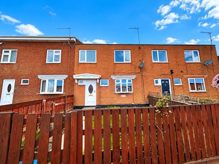 3 Bedroom Terraced House For Sale In Hampshire Place, Peterlee, SR8