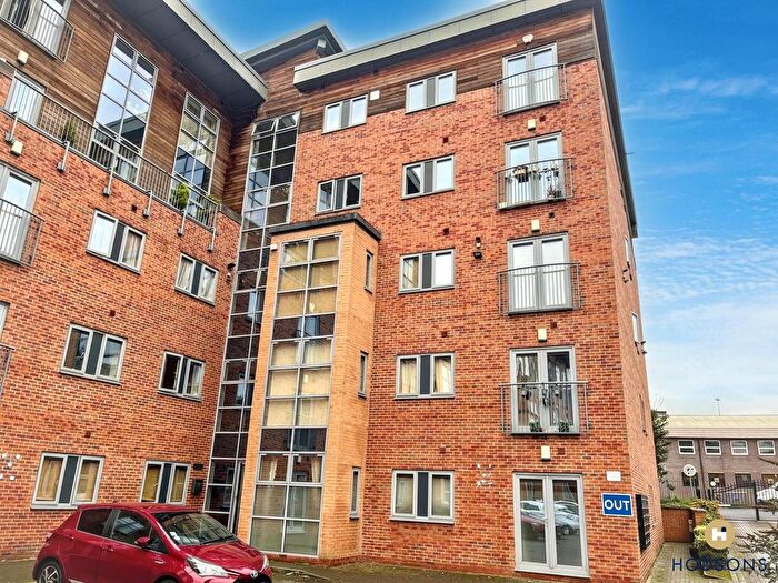2 Bedroom Flat To Rent In The Pinnacle, Ings Road, Wakefield, WF1
