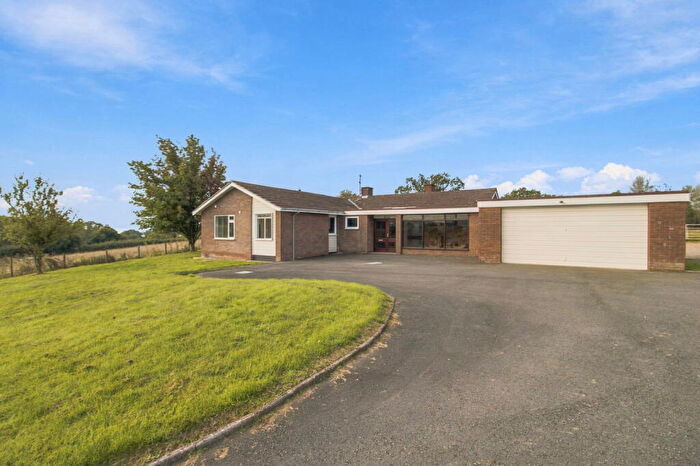3 Bedroom Detached Bungalow For Sale In Falcon Lane, Ledbury, HR8