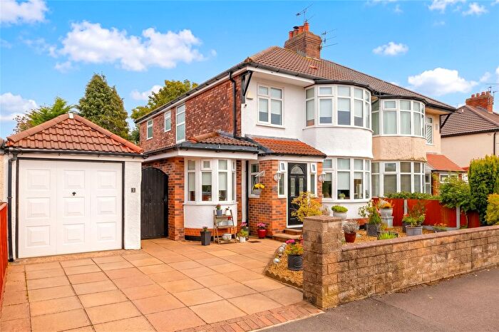 3 Bedroom Semi-Detached House For Sale In Clandon Road, Liverpool, Merseyside, L18