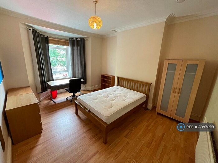 5 Bedroom Maisonette To Rent In Sandyford Road New Refurbishment, Newcastle Upon Tyne, NE2