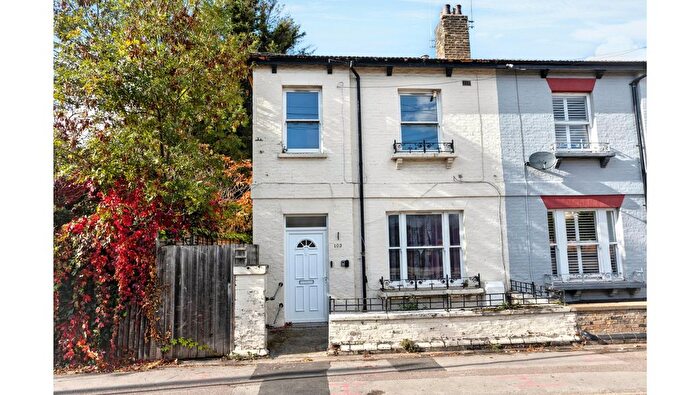3 Bedroom Property For Sale In Quainton Street, Neasden, London, NW10