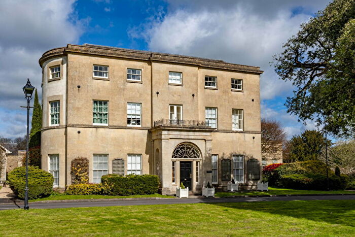 1 Bedroom Flat For Sale In Academy Drive, Corsham, SN13