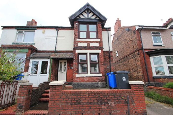 2 Bedroom Flat To Rent In Werrington Road, Stoke-On-Trent, ST2
