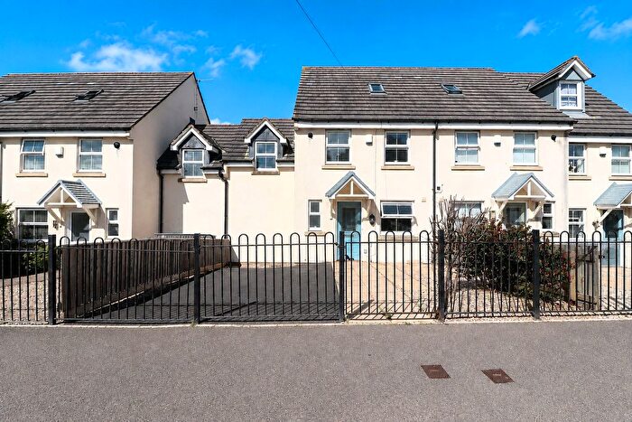 4 Bedroom Semi-Detached House For Sale In Fulford Close, Bideford, Devon, EX39