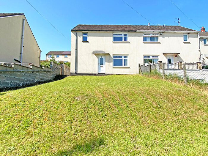3 Bedroom Semi-Detached House For Sale In Hengoed Avenue, Cefn Hengoed, Hengoed, CF82