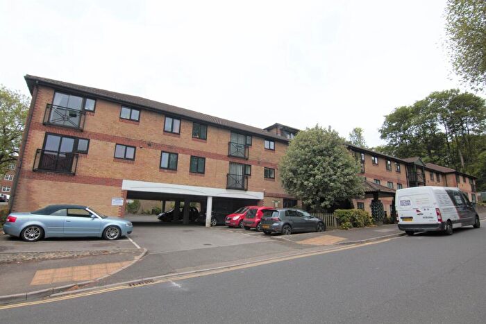 1 Bedroom Flat To Rent In Manhattan Court, BN1