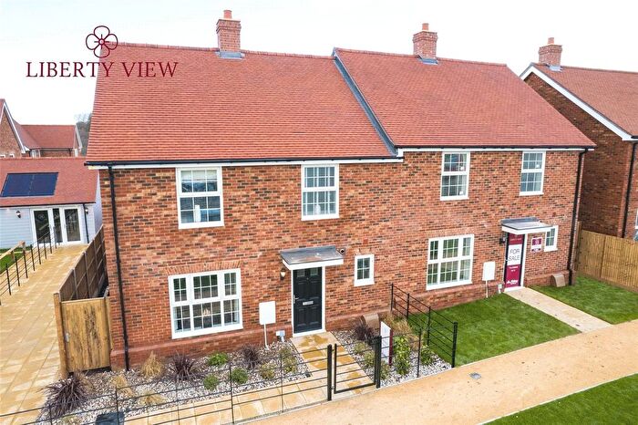 3 Bedroom Detached House For Sale In Old Ashford Road, Lenham, Kent, ME17