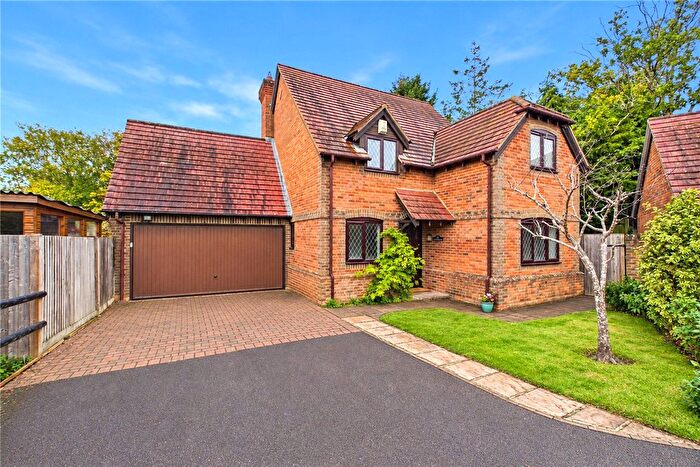 4 Bedroom Detached House To Rent In Romans Gate, Pamber Heath, Tadley, RG26