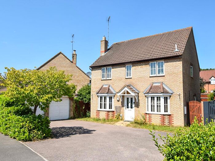 4 Bedroom Detached House For Sale In Lauda Way, Towcester, NN12