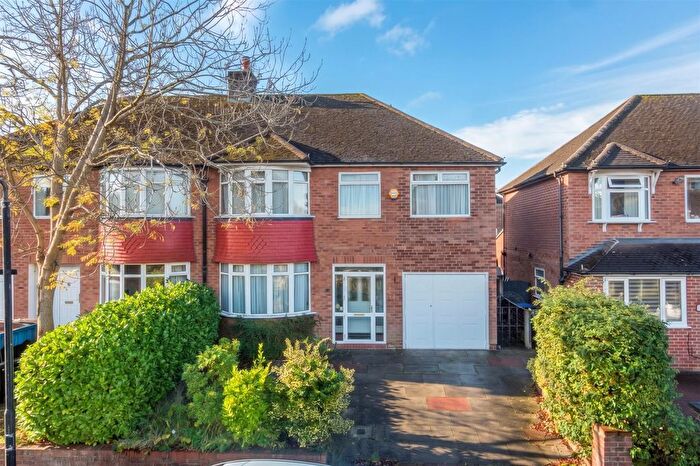 5 Bedroom Semi-Detached House For Sale In Canterbury Road, Hale, Altrincham, WA15