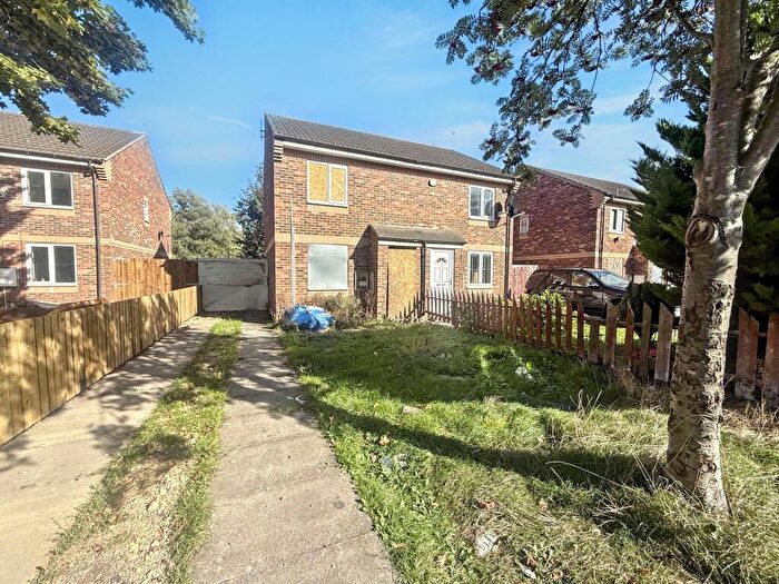 3 Bedroom Semi-Detached House For Sale In Limetrees Close, Port Clarence, Middlesbrough, TS2