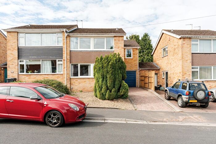 4 Bedroom Semi-Detached House For Sale In Charlton Mead Drive, Brentry, BS10