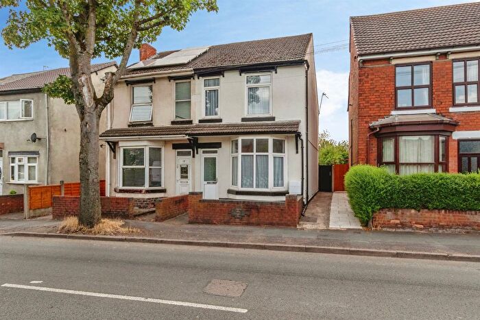 3 Bedroom Semi-Detached House For Sale In Bushbury Road, Bushbury, Wolverhampton, WV10