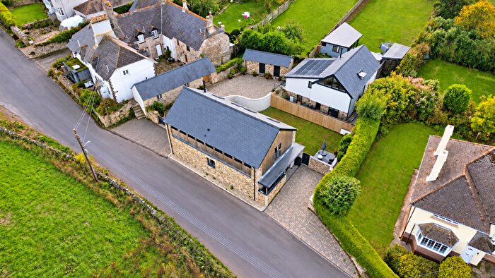 3 Bedroom Barn Conversion For Sale In Renney Road, Down Thomas, Devon, PL9