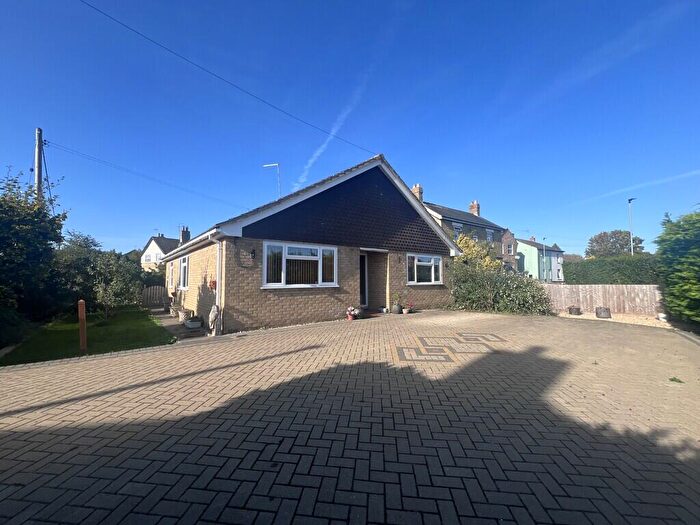 3 Bedroom Detached Bungalow For Sale In High Street, Benwick, March, Cambs., PE15