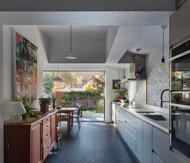 3 Bedroom Terraced House For Sale In Essex Road, Leyton, London, E10