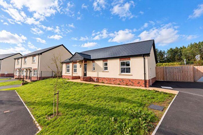 3 Bedroom Detached Bungalow For Sale In Cefn Llan, Llangammarch Wells, LD4