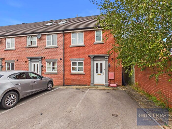 3 Bedroom End Of Terrace House To Rent In Kingfisher Drive, Cheltenham, GL51