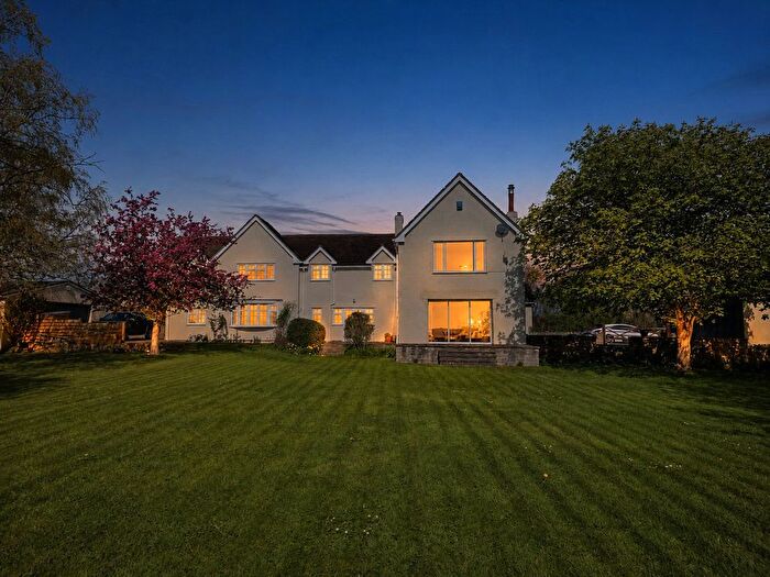 5 Bedroom Detached House For Sale In Wrantage, Taunton, Somerset, TA3