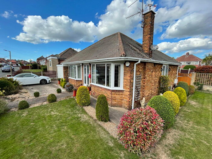 2 Bedroom Detached Bungalow For Sale In Aldham Crescent, Wombwell, Barnsley, S73