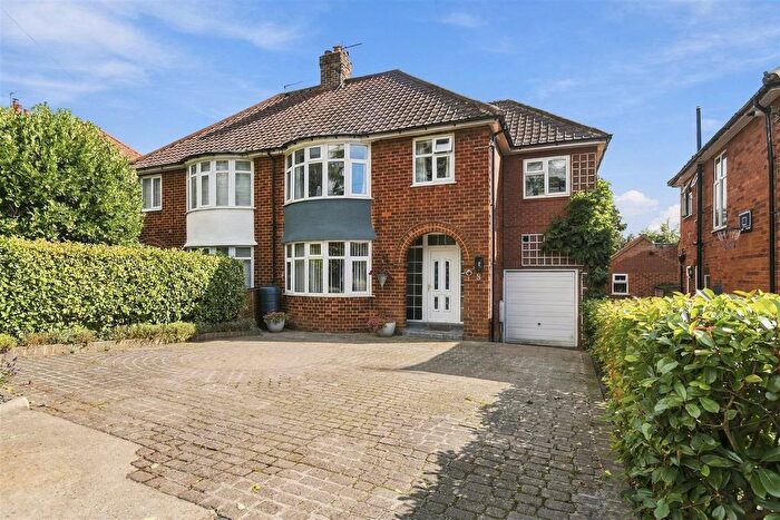 4 Bedroom Semi-Detached House For Sale In Top Lane, Copmanthorpe, YO23