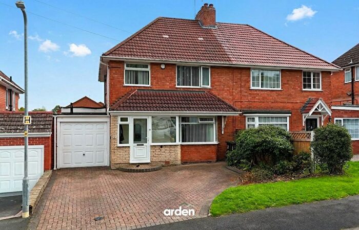 3 Bedroom Semi-Detached House For Sale In Hazel Road, Rednal, B45