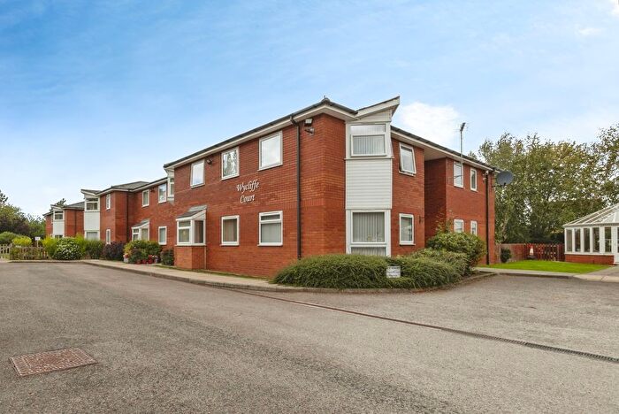 2 Bedroom Flat For Sale In Wycliffe Court, Yarm, Durham, TS15
