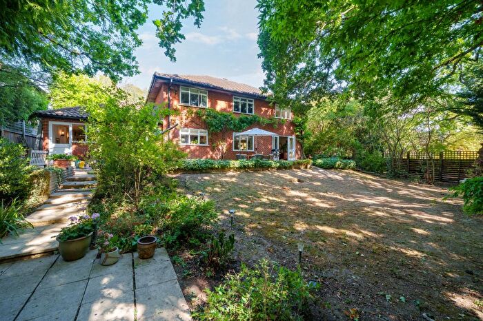 4 Bedroom Detached House For Sale In Almer Road, Wimbledon, London, SW20