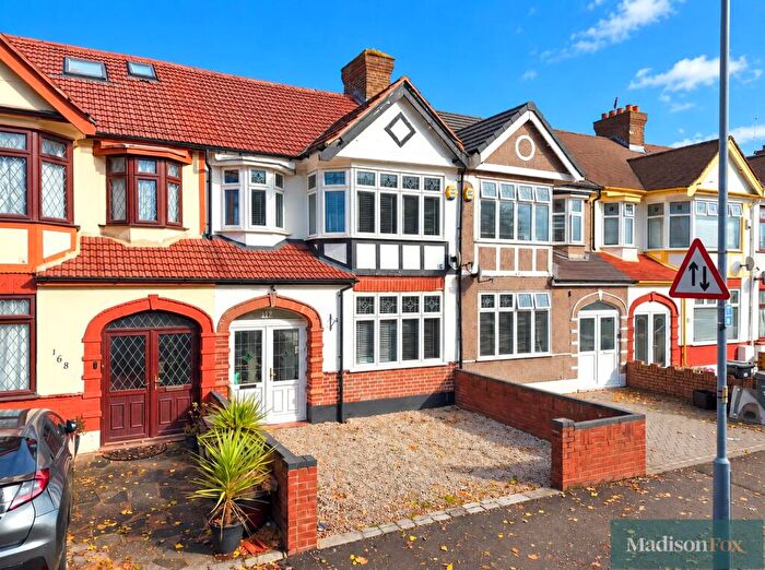 4 Bedroom Terraced House For Sale In Eccleston Crescent, Chadwell Heath, RM6
