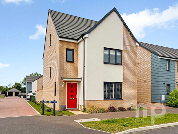 4 Bedroom Detached House For Sale In Briggs Mead, Within Ease Of Access To The, N&N Hospital And The University Wymondham, Norfolk, A11