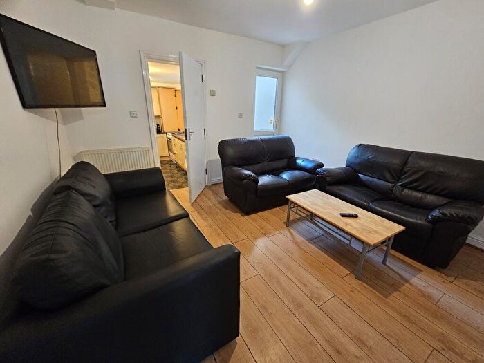 7 Bedroom Terraced House To Rent In Croydon Road, Selly Oak, Birmingham, B29