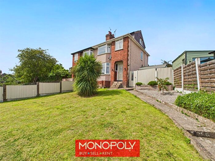 4 Bedroom Semi-Detached House For Sale In Bryn Teg, Denbigh, LL16