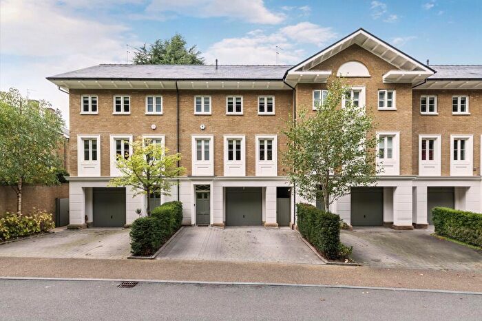 3 Bedroom Town House For Sale In Churchill Avenue, Alderley Park, Nether Alderley, SK10